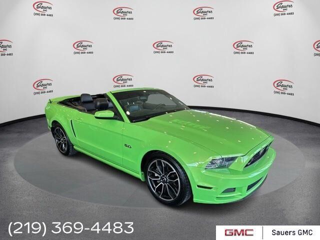 2013 FORD Mustang