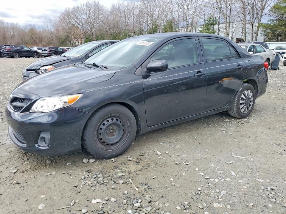 2011 TOYOTA Corolla