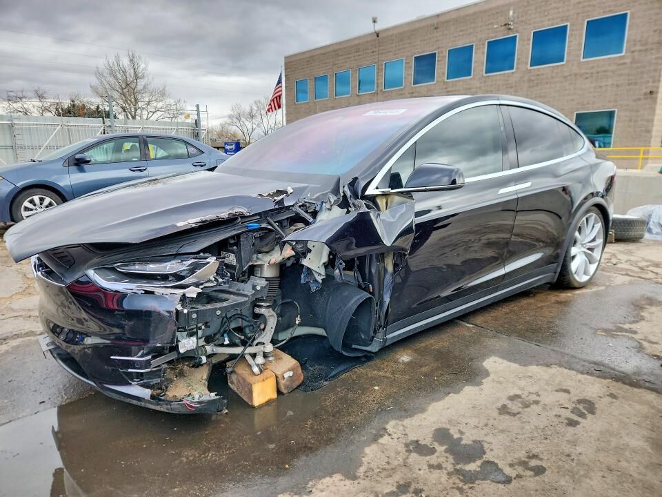 2017 TESLA Model X