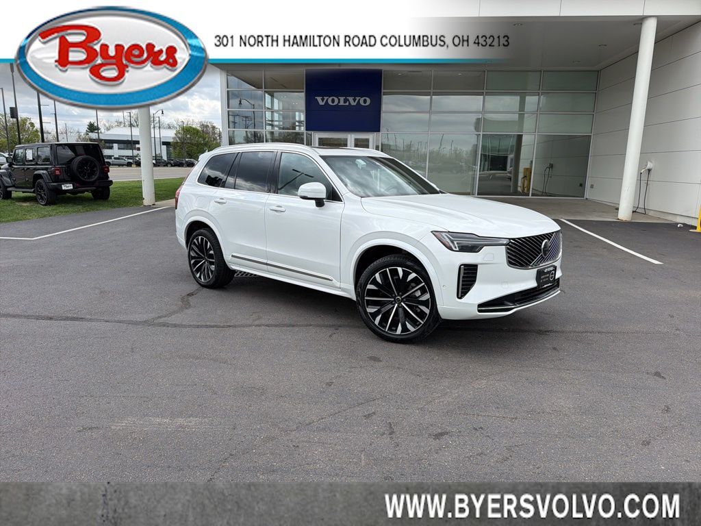 2025 VOLVO XC90