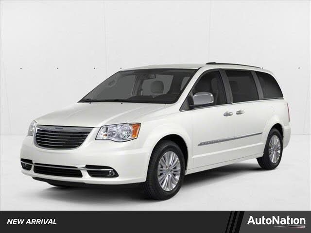 2012 CHRYSLER Town and Country