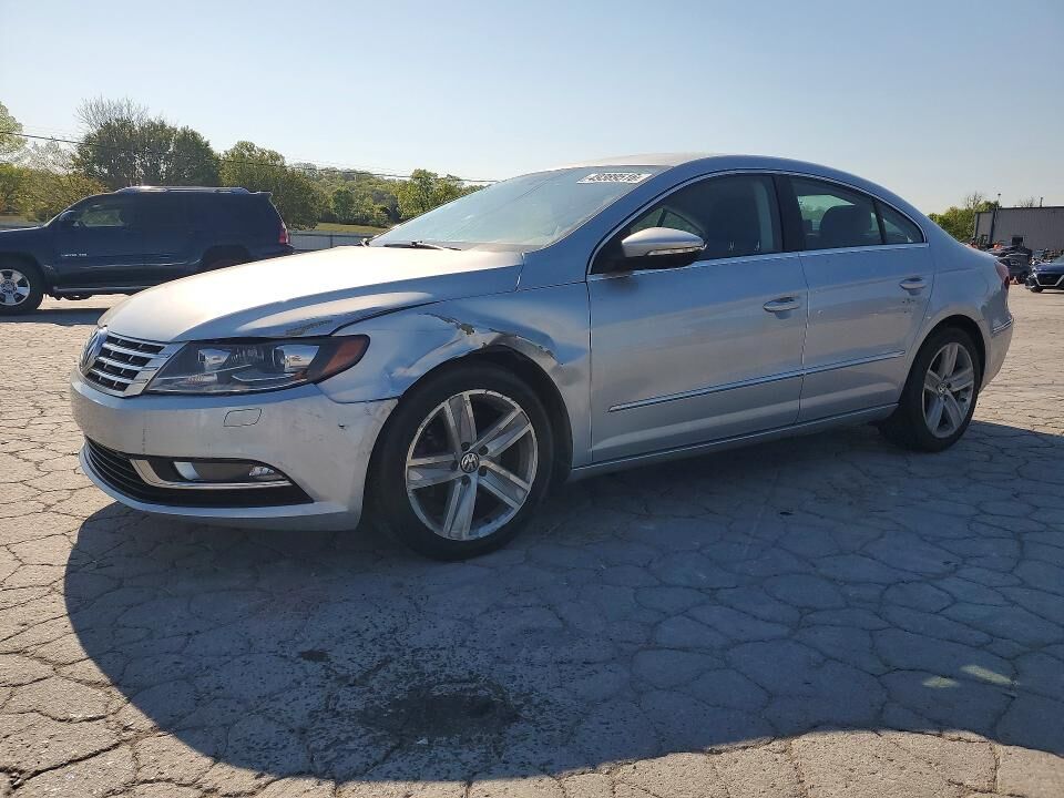 2013 VOLKSWAGEN Passat