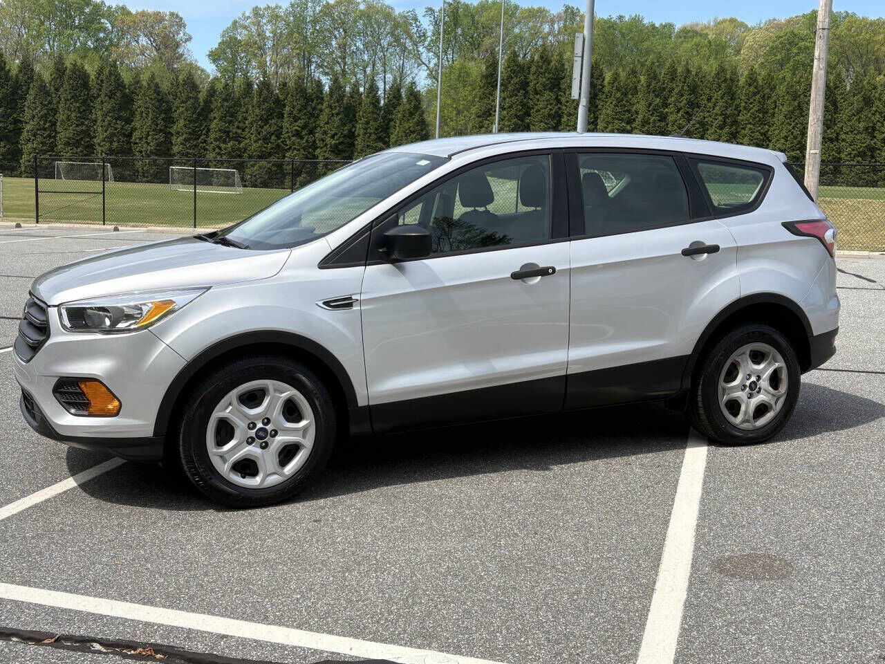 2017 FORD Escape