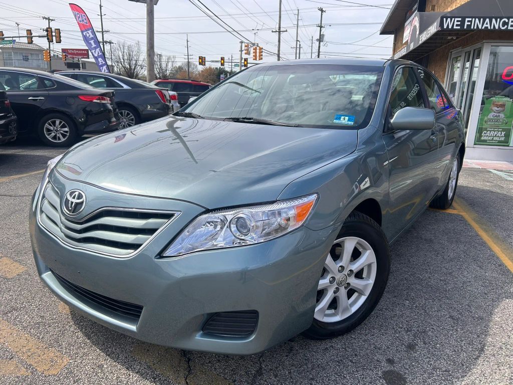 2010 TOYOTA Camry
