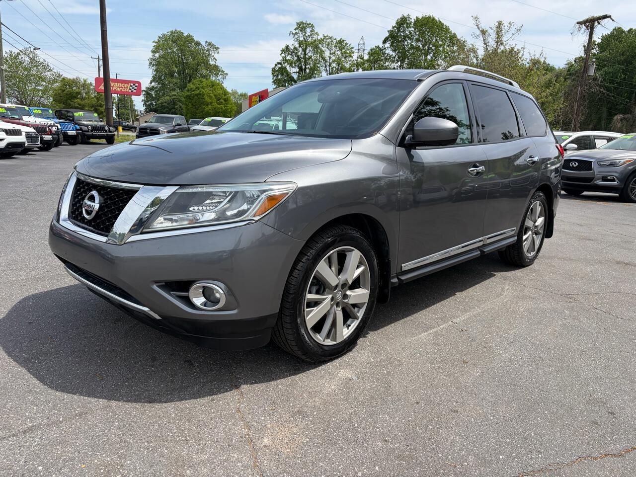 2016 NISSAN Pathfinder
