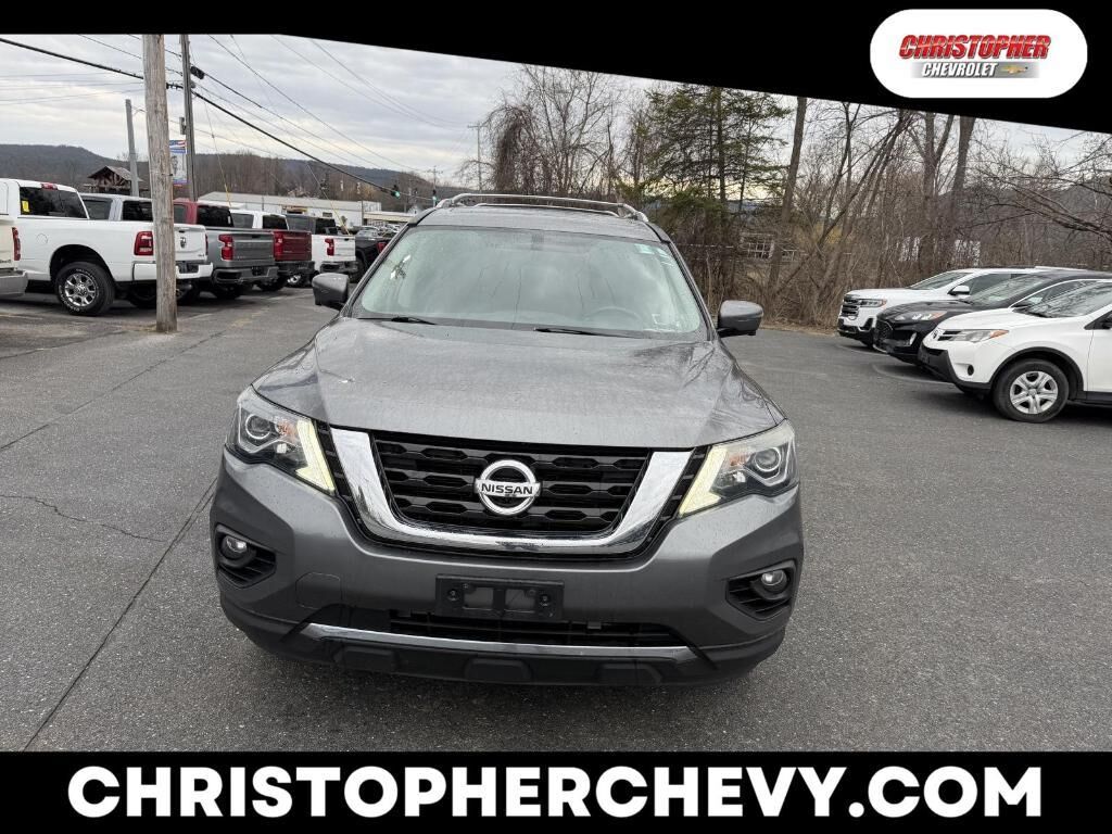 2018 NISSAN Pathfinder