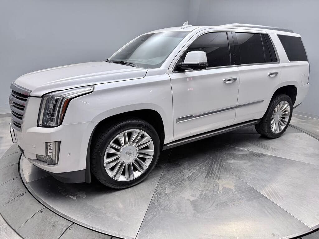 2020 CADILLAC Escalade
