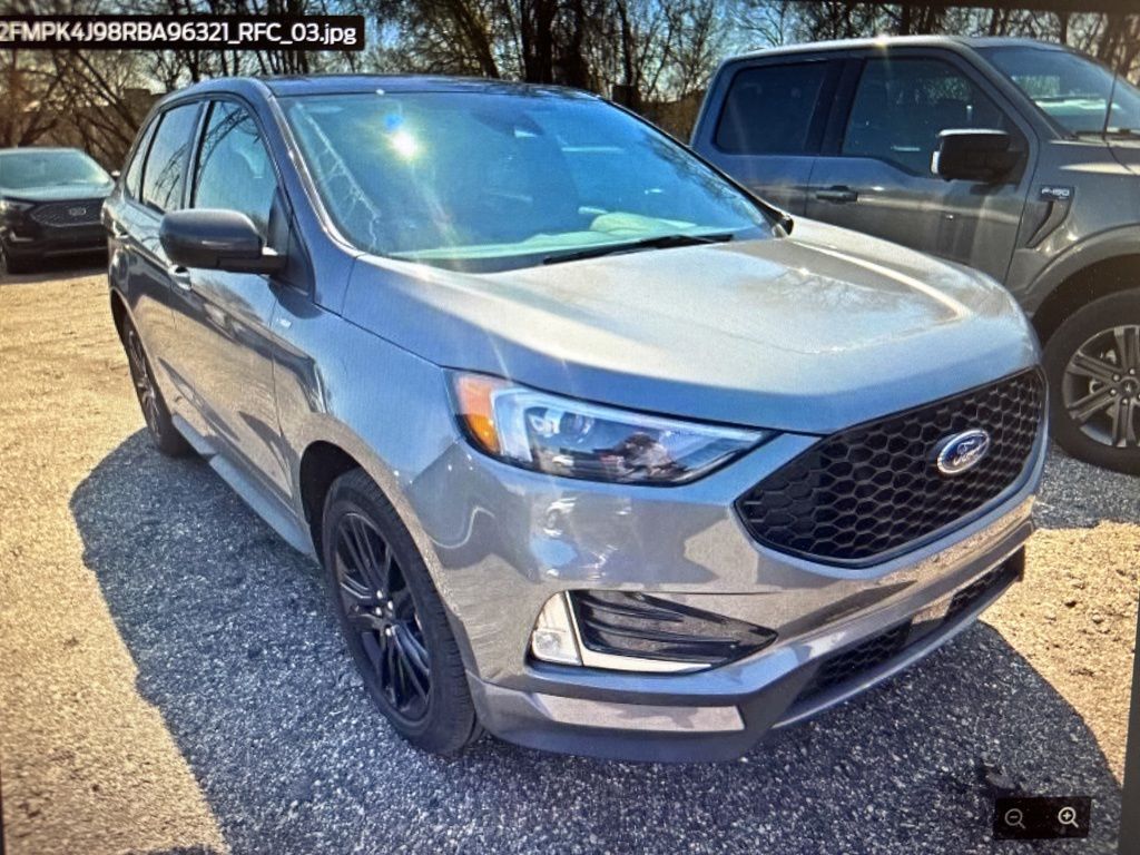 2024 FORD Edge