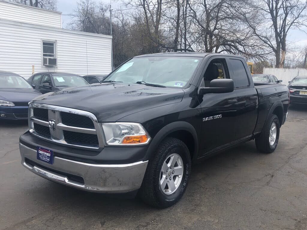 2012 DODGE Ram