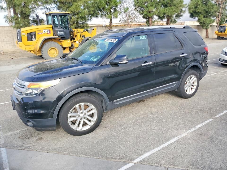 2014 FORD Explorer