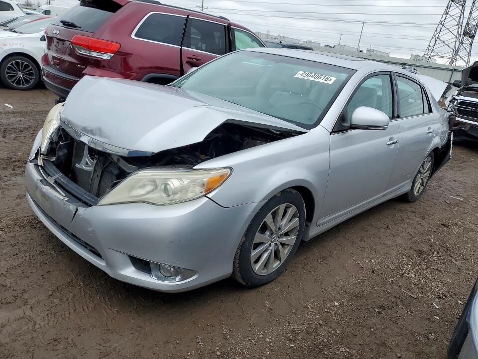 2011 TOYOTA Avalon