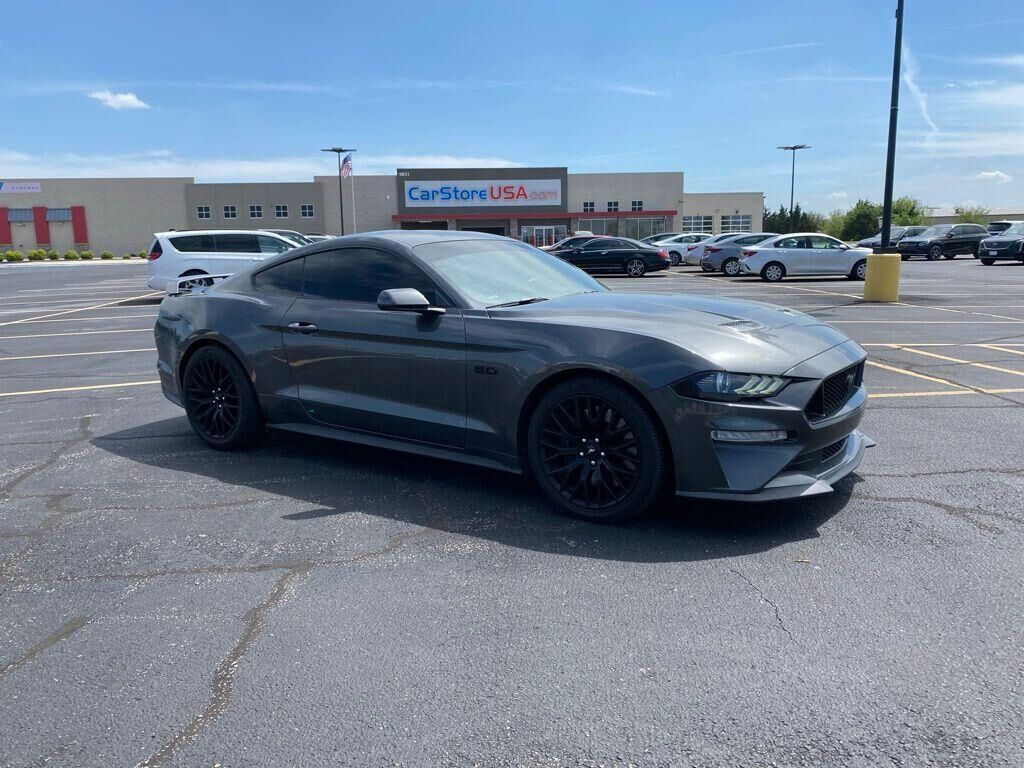 2020 FORD Mustang