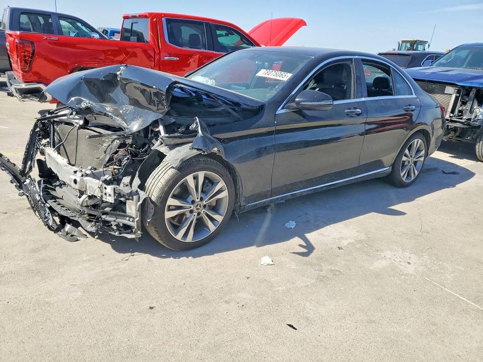 2018 MERCEDES-BENZ C-Class