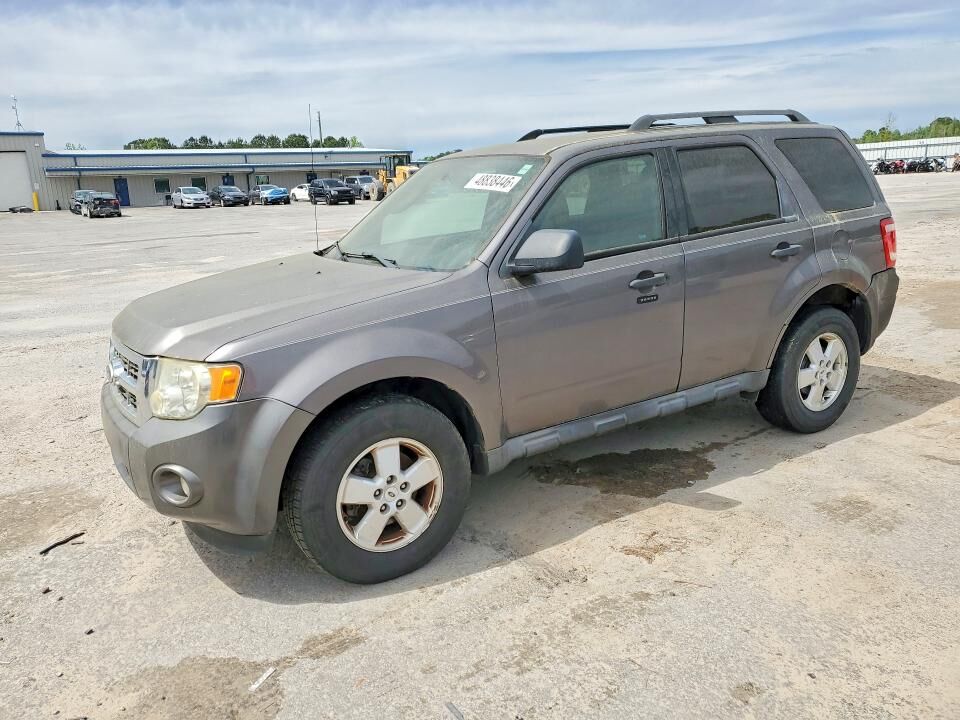 2010 FORD Escape