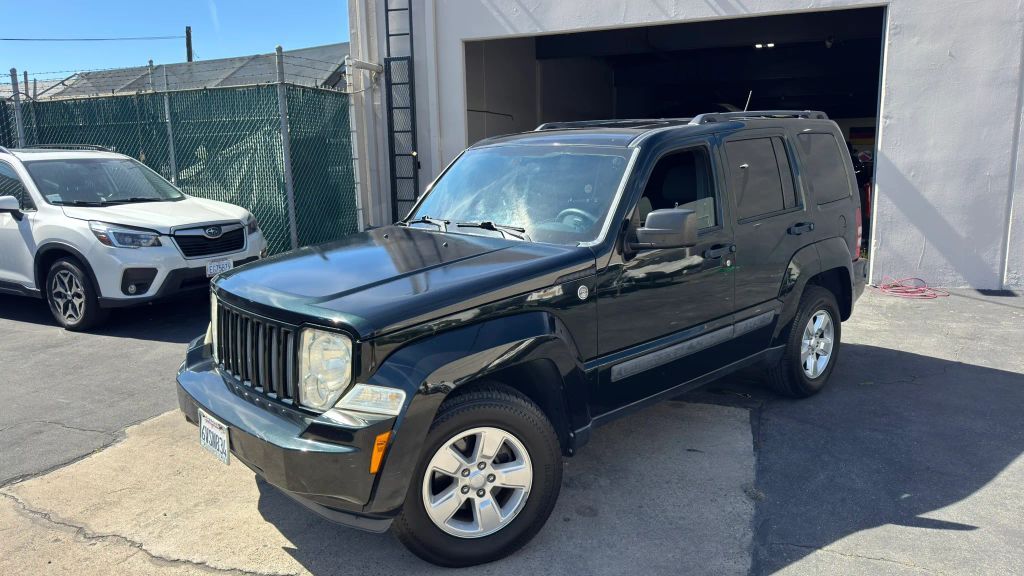 2012 JEEP Liberty