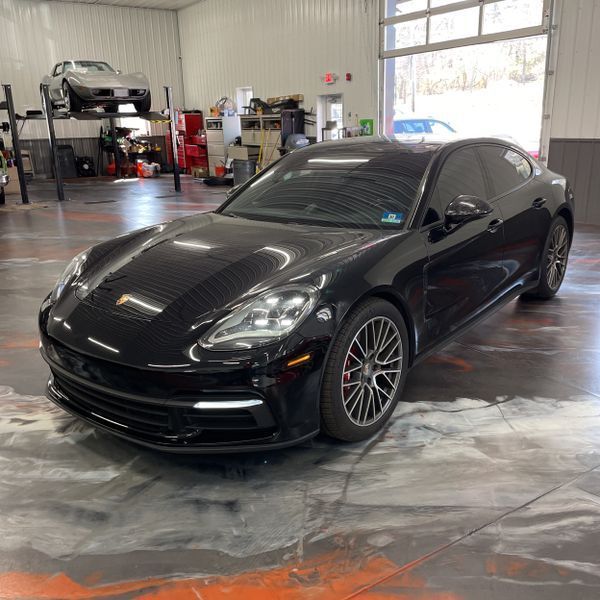 2020 PORSCHE Panamera