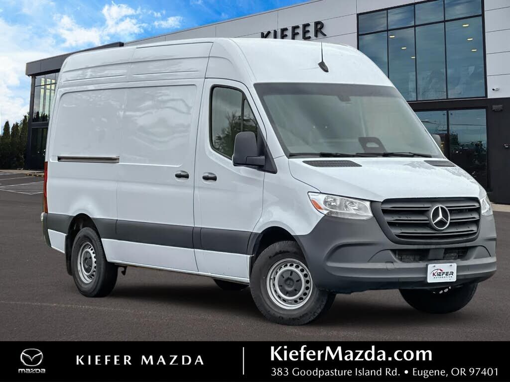 2025 MERCEDES-BENZ Sprinter