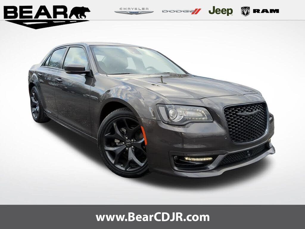 2023 CHRYSLER 300