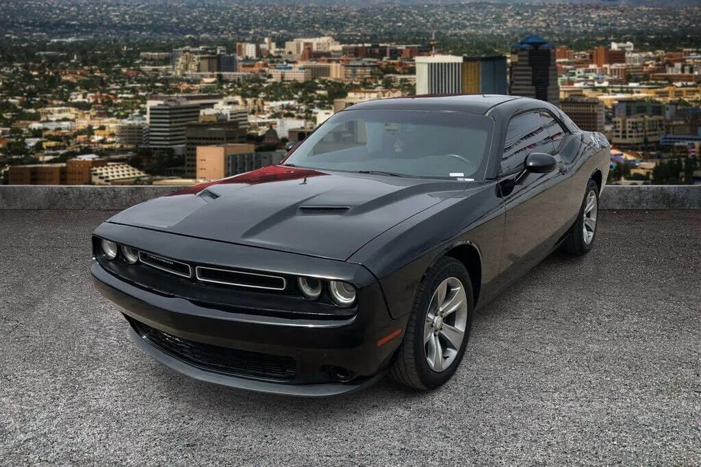 2016 DODGE Challenger