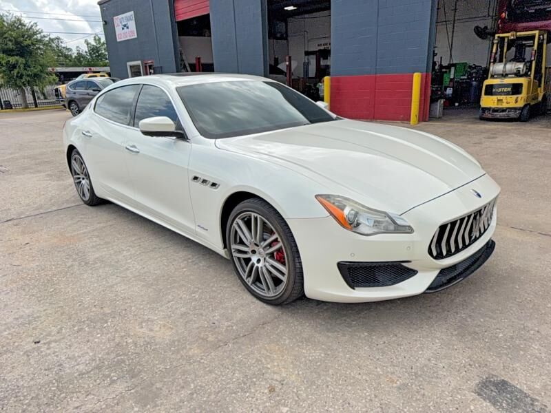 2017 MASERATI Quattroporte
