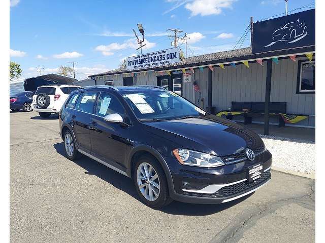 2017 VOLKSWAGEN Golf Alltrack