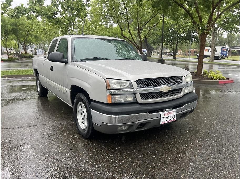2004 CHEVROLET Silverado