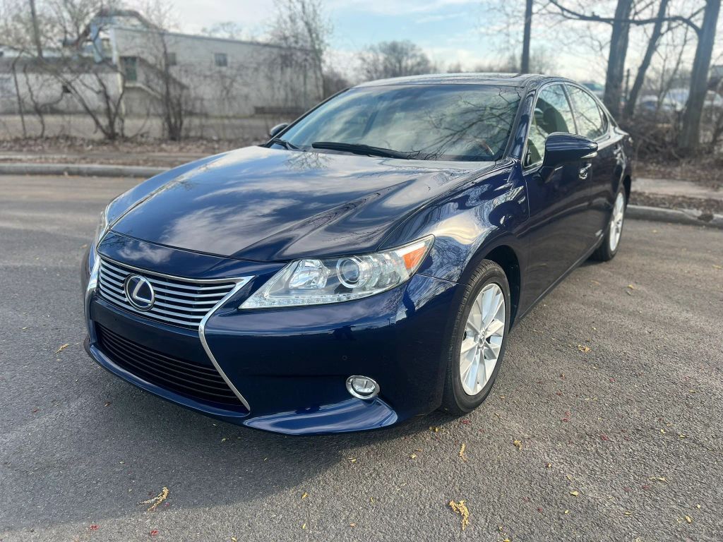 2014 LEXUS ES