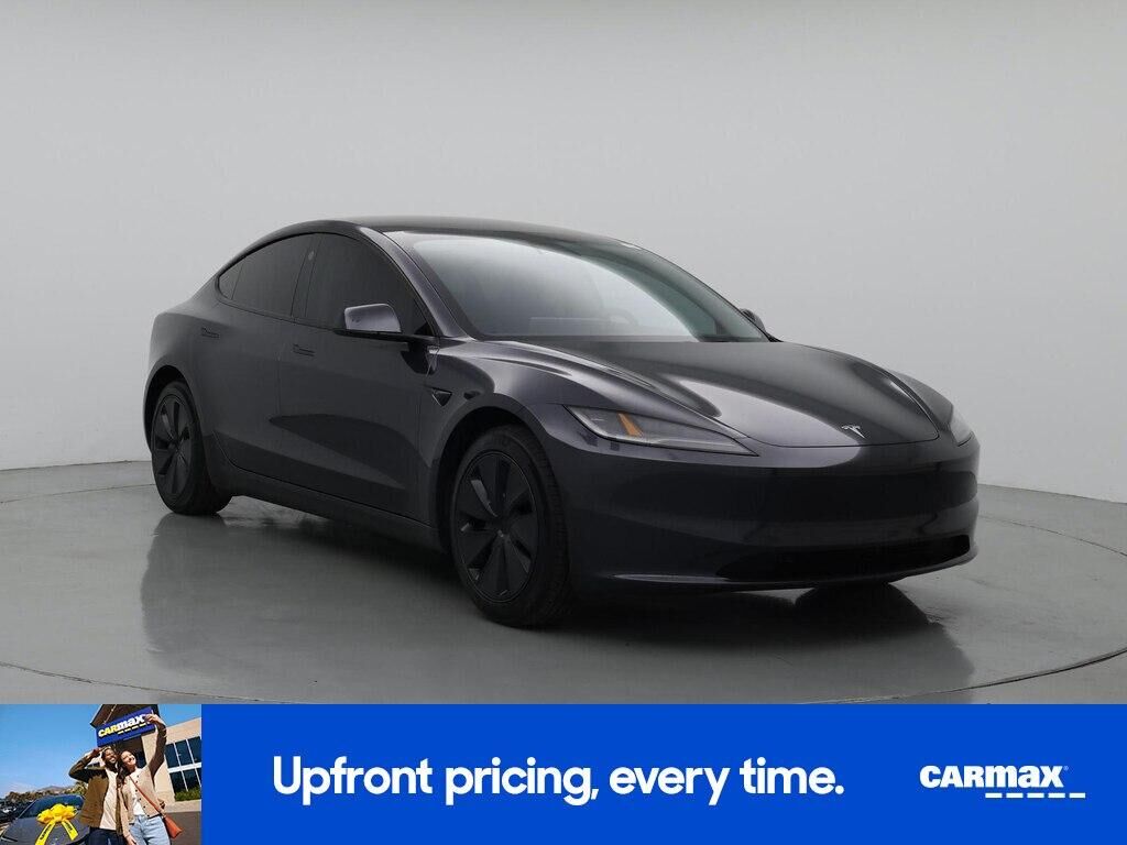 2025 TESLA Model 3