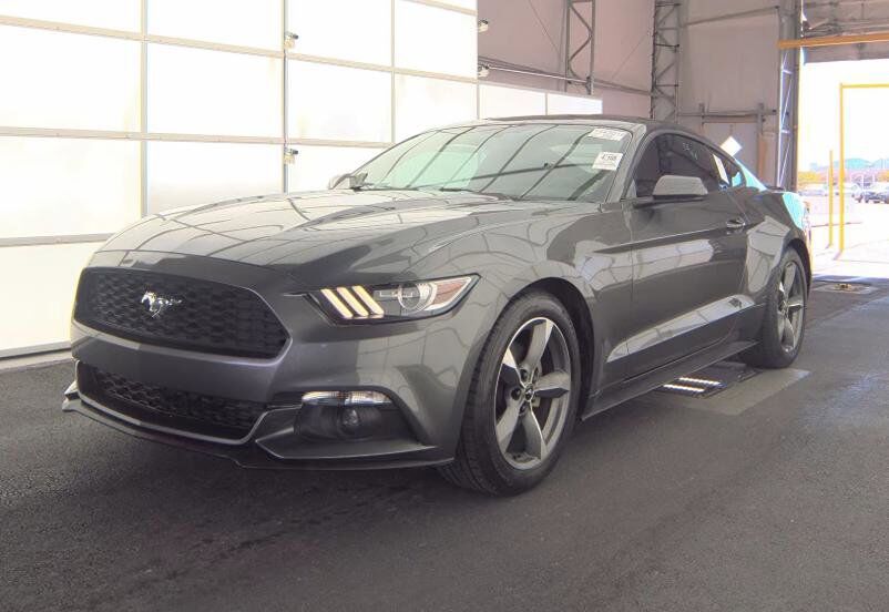 2017 FORD Mustang