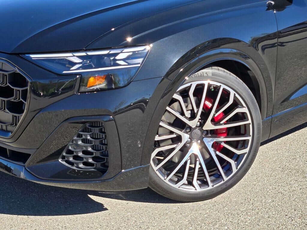 2026 Audi SQ8