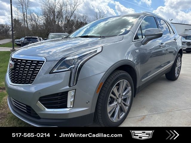 2025 CADILLAC XT5