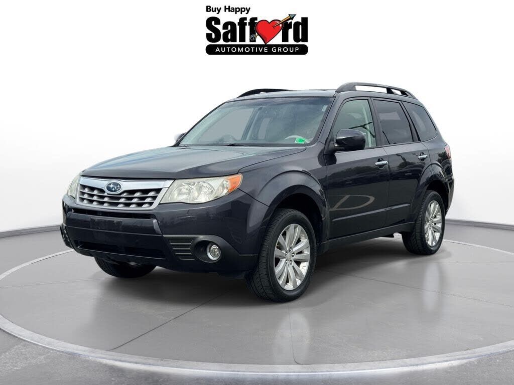 2013 SUBARU Forester