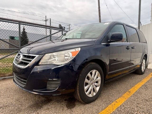 2012 VOLKSWAGEN Routan