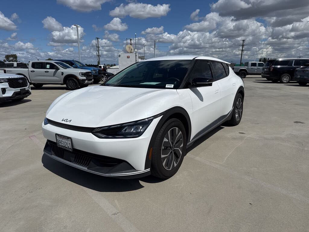 2024 KIA EV6