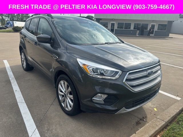 2019 FORD Escape