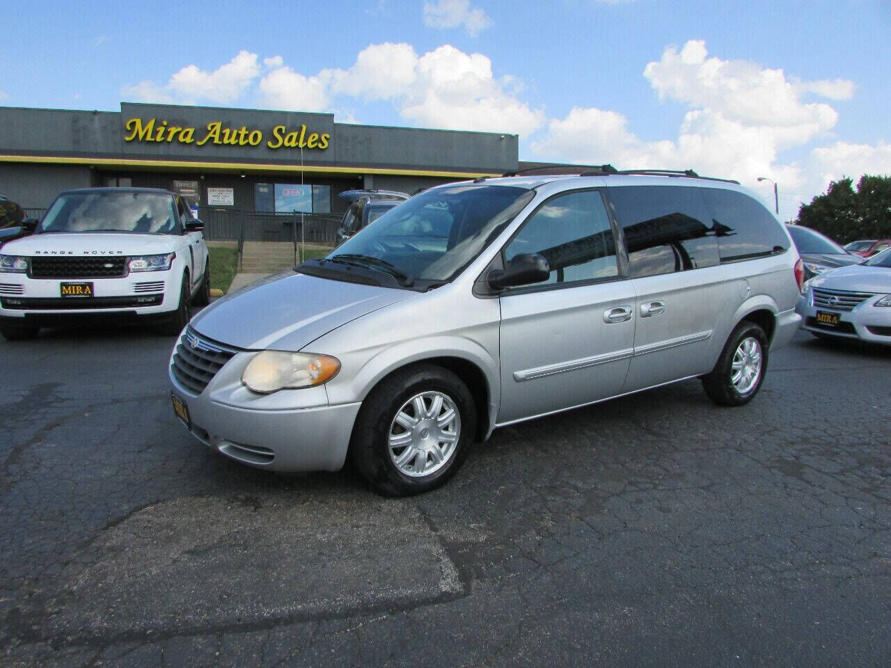 2006 CHRYSLER Town and Country