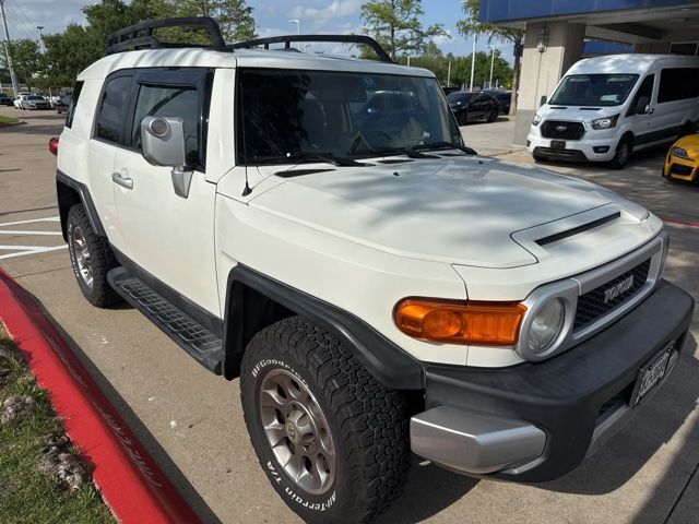 2012 TOYOTA FJ Cruiser