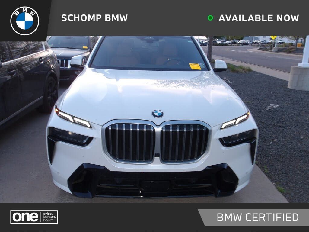 2023 BMW X7