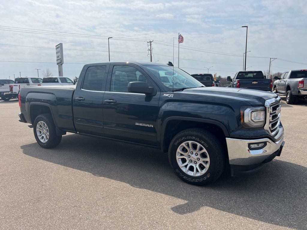 2017 GMC Sierra