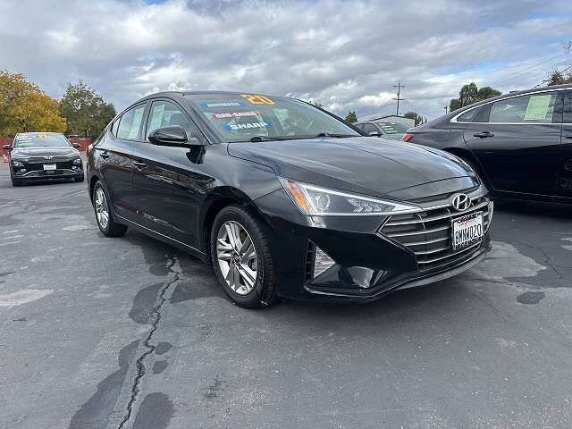2020 HYUNDAI Elantra