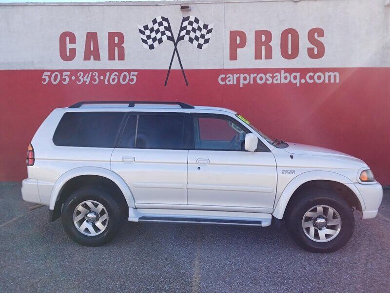 2003 MITSUBISHI Montero Sport
