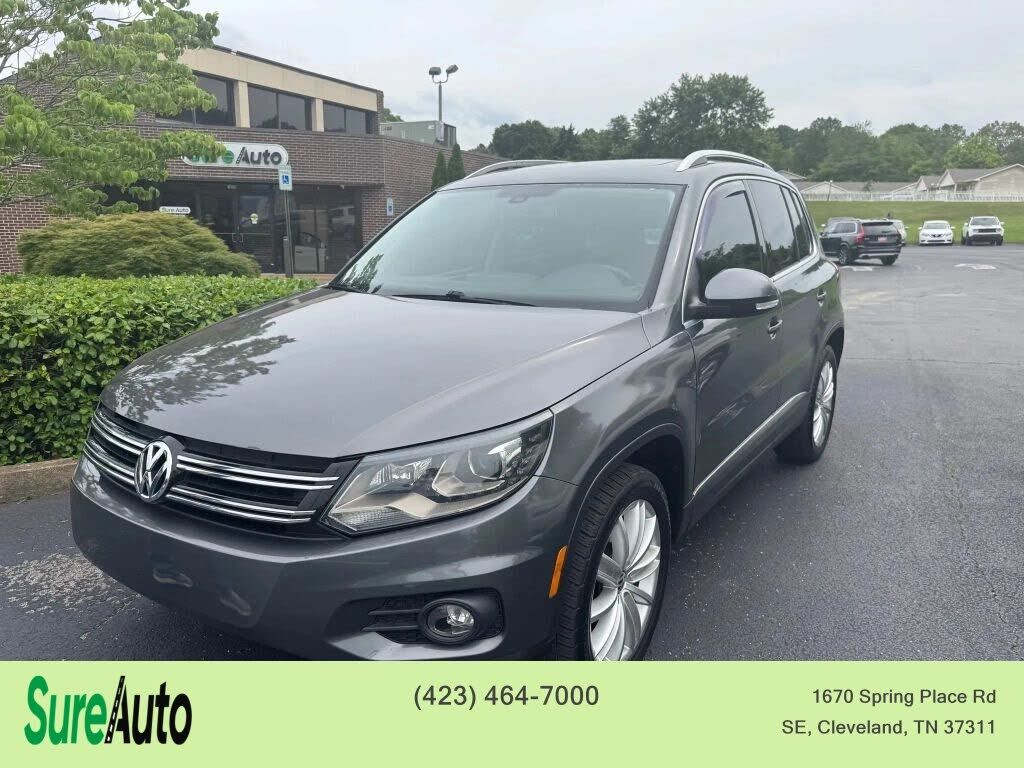 2016 VOLKSWAGEN Tiguan