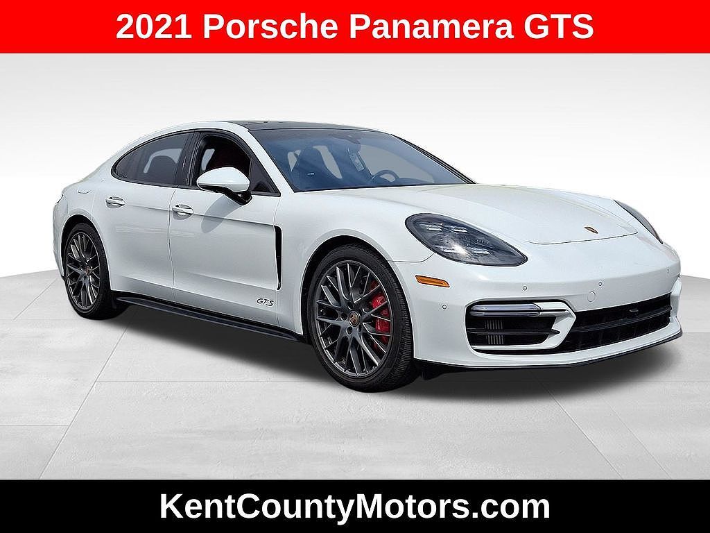 2021 PORSCHE Panamera