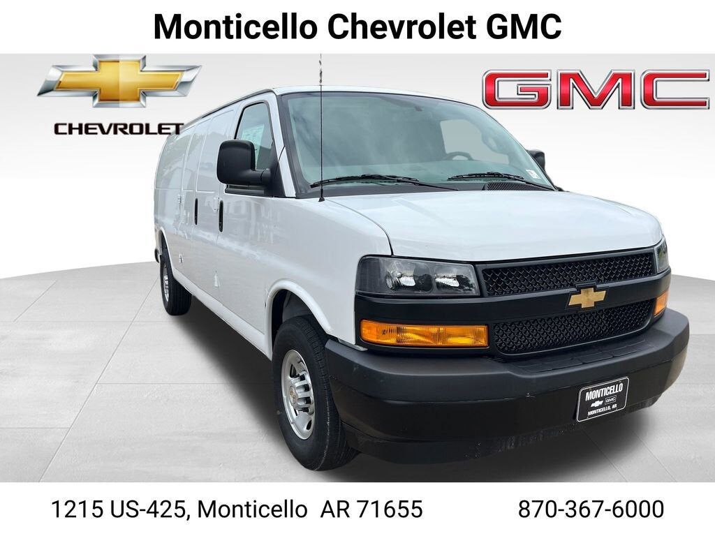 2026 CHEVROLET Express