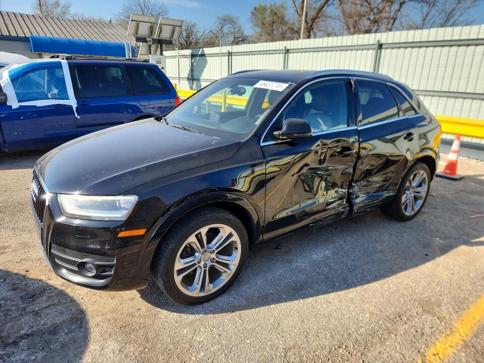 2015 AUDI Q3