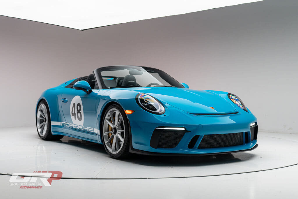2019 PORSCHE 911
