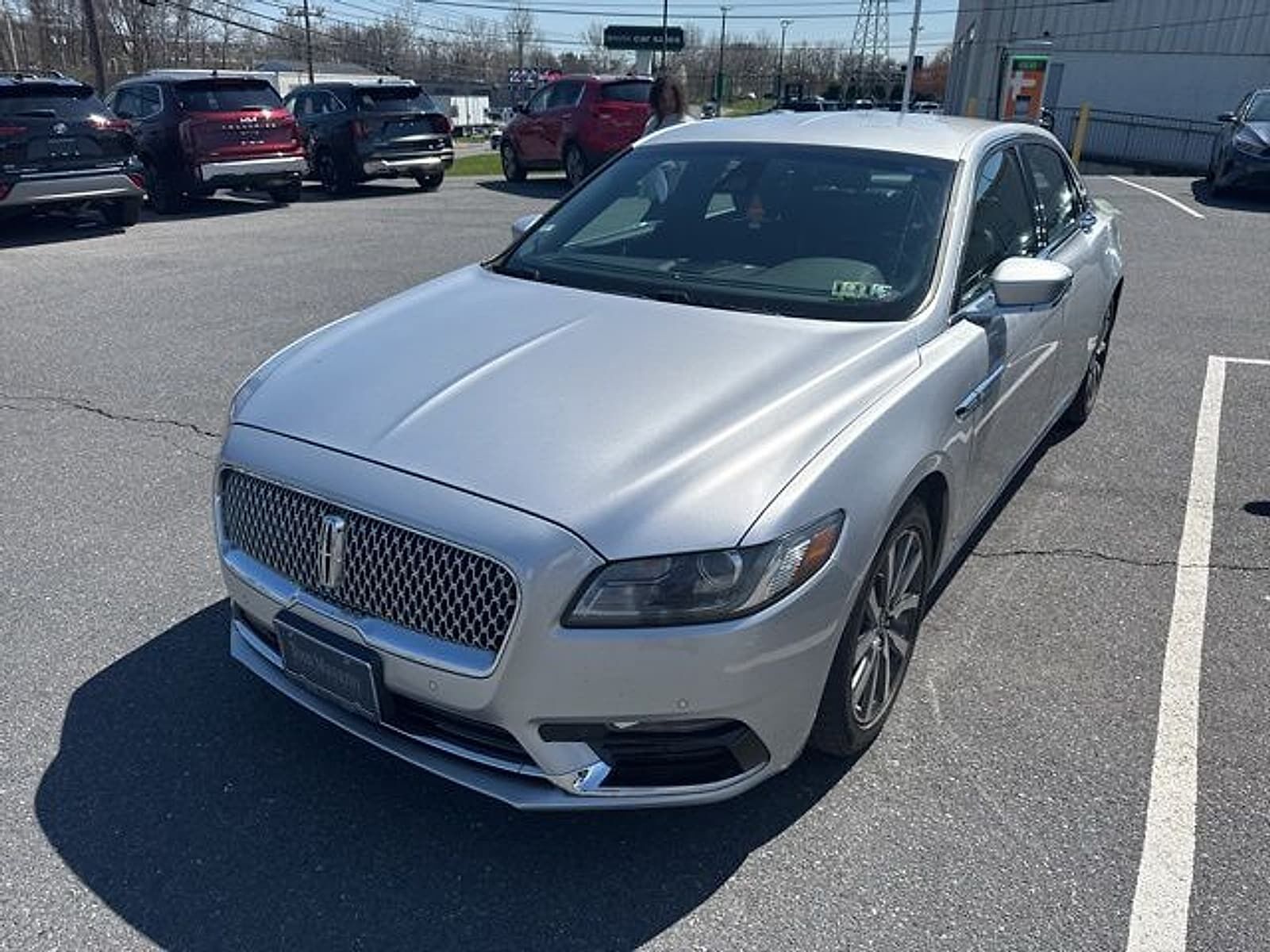 2019 LINCOLN Continental