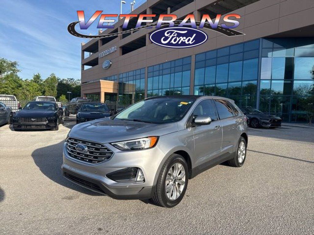 2023 FORD Edge