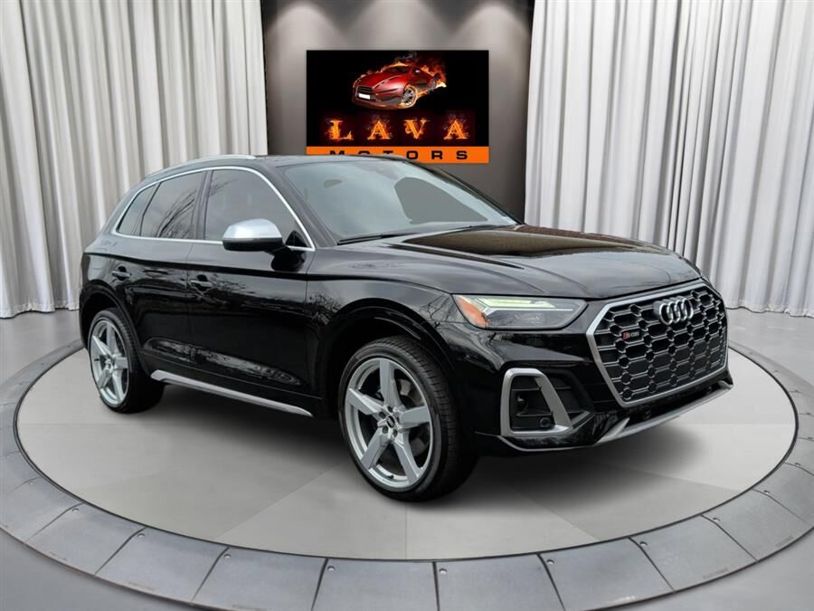 2021 AUDI SQ5