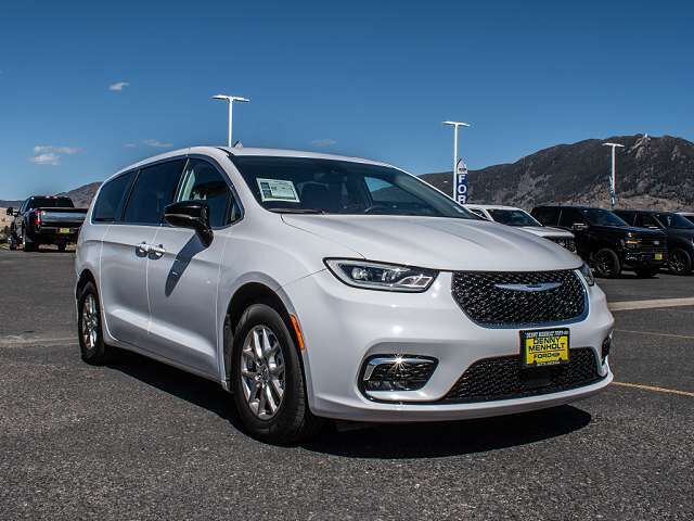 2024 CHRYSLER Pacifica